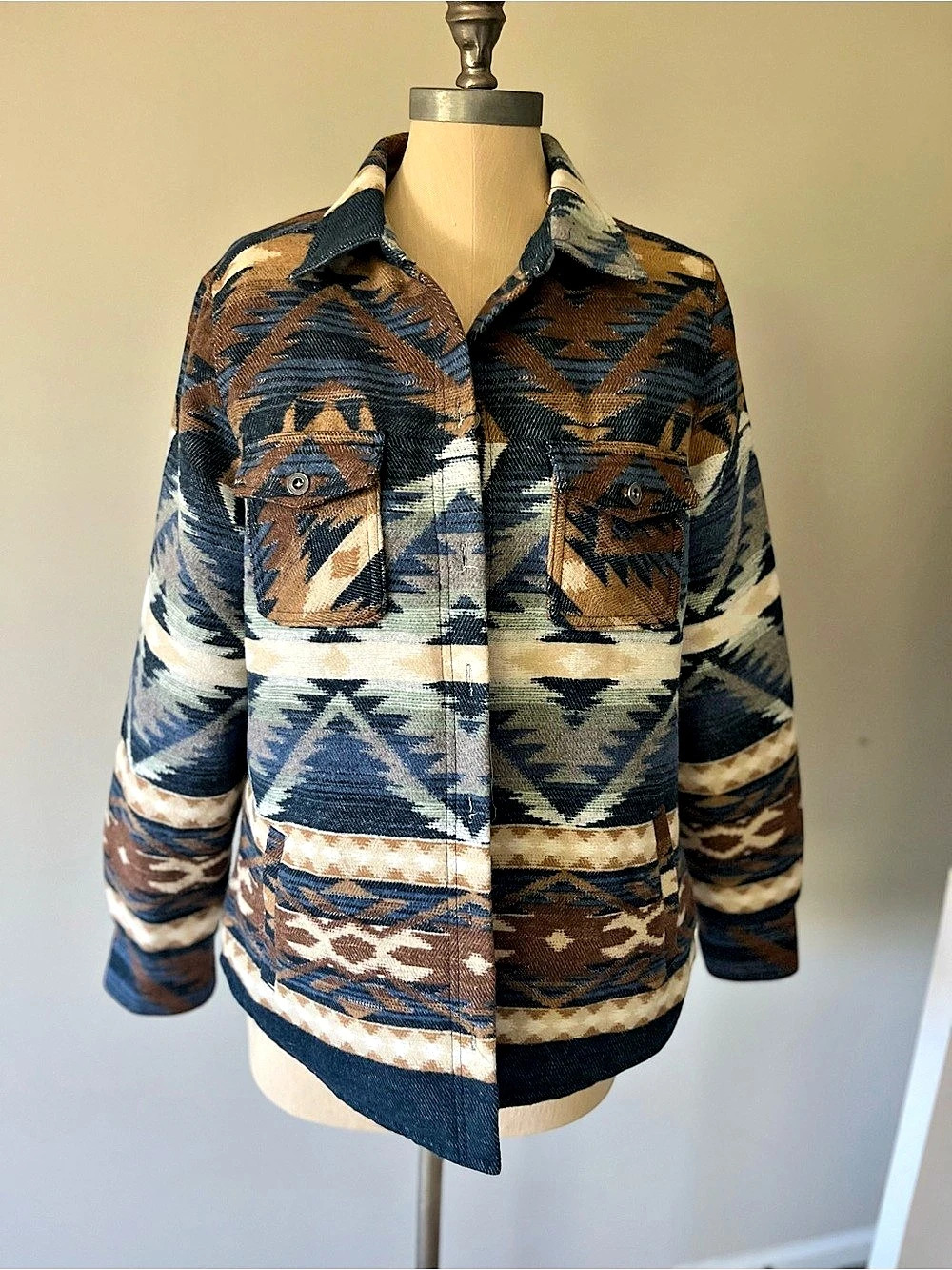 Victory Outfitters Women's Geometric Jacket Size Medium